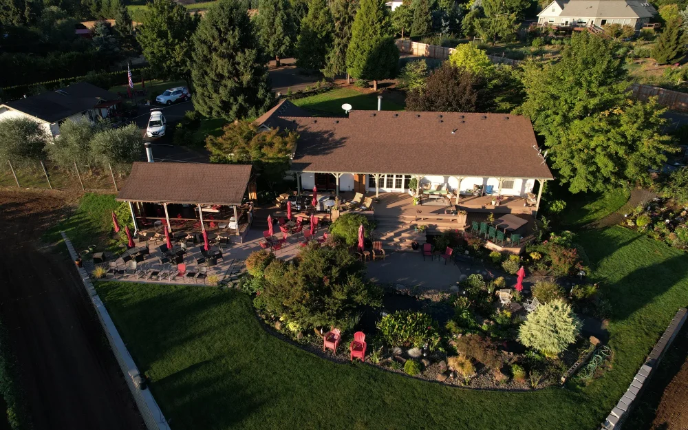 Best outdoor wine tasting experiences in the Eola-Amity Hills, Willamette Valley, Oregon, Bravuro Cellars