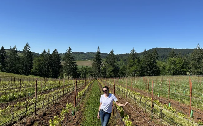 Olivia Hamilton Russel in the vineyard